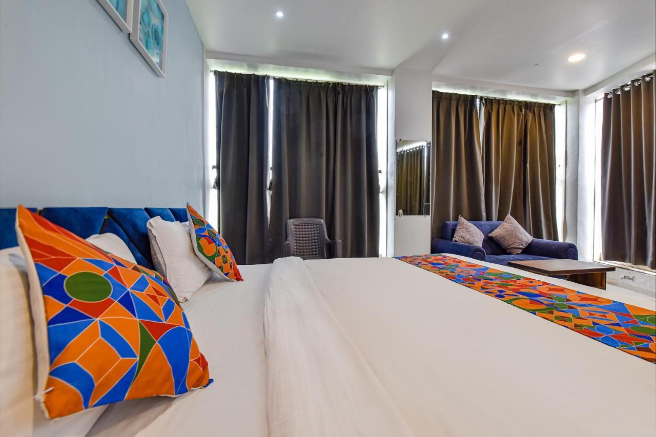 Fabhotel Code Surat Exterior photo