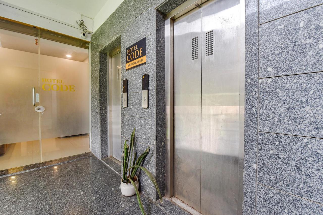 Fabhotel Code Surat Exterior photo